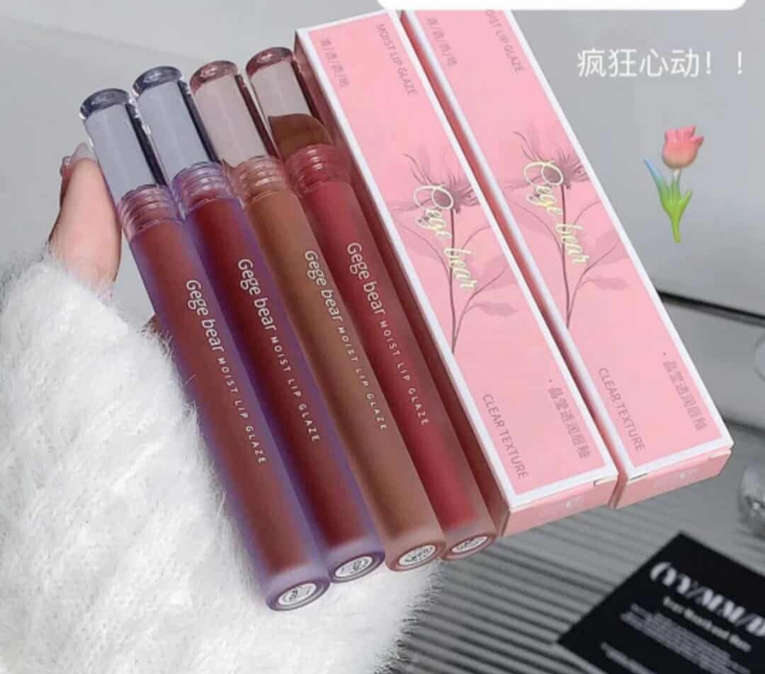 နုတ်ခမ်းနီ