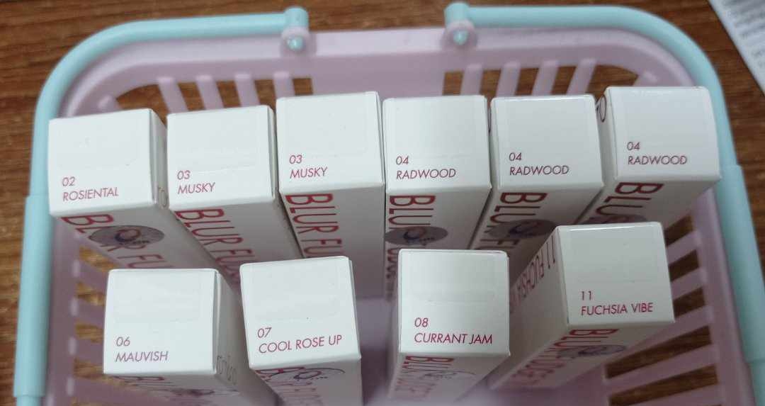 နုတ်ခမ်းနီ